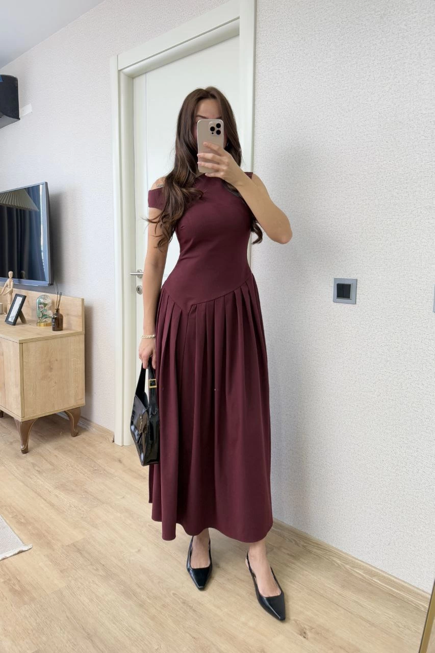 Venlora Asimetrik düşük yaka Kolsuz Uzun Elbise - Bordo