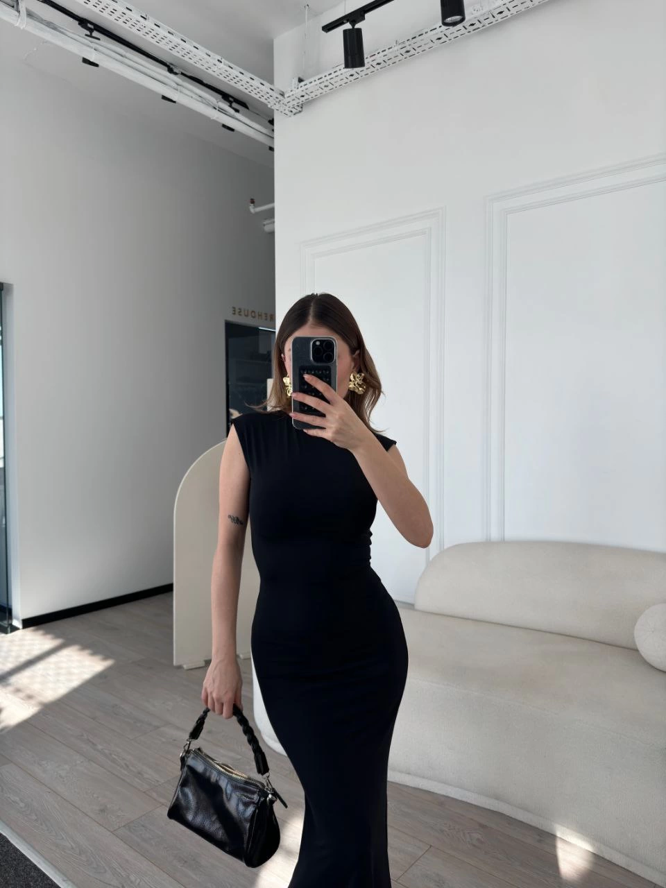 Venlora Kolsuz Uzun Likralı Elbise - Siyah