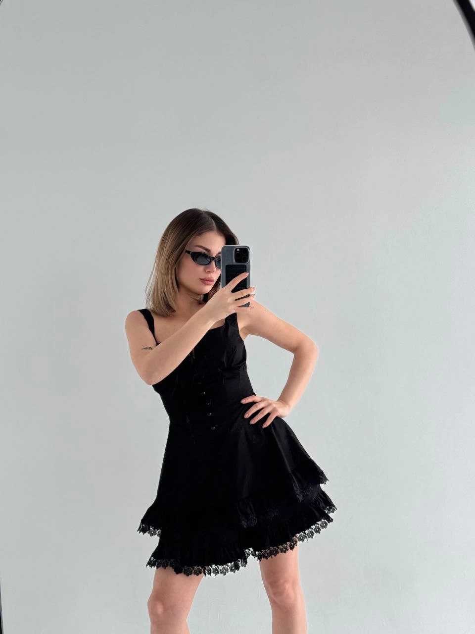 Venlora Mini Askılı Elbise - Siyah