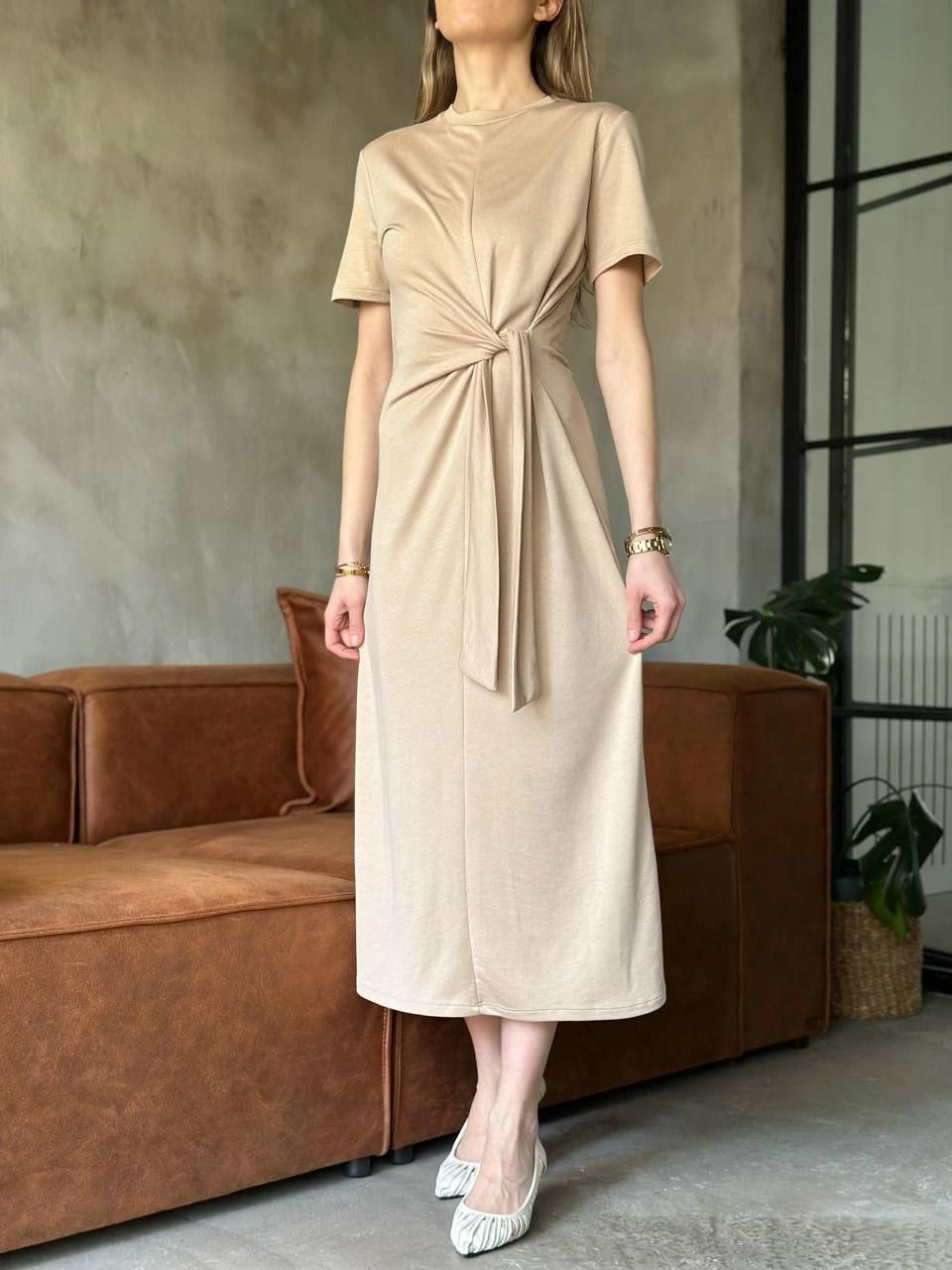 Venlora Osy Modal Yumuşak Dokulu Kumaş Yandan Bağlamalı Elbise - Bej