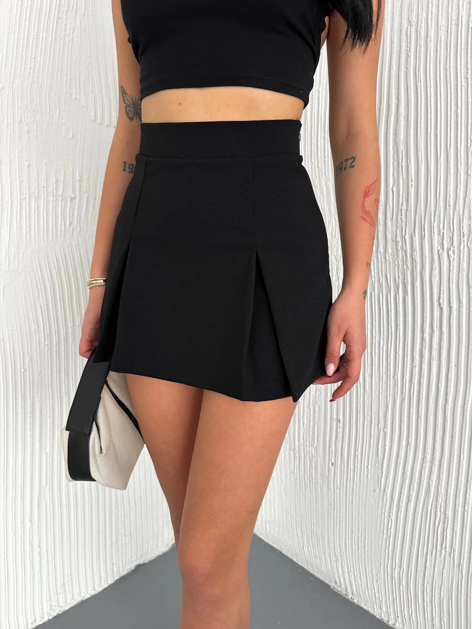 Venlora Kadın Şortlu Etek - Siyah