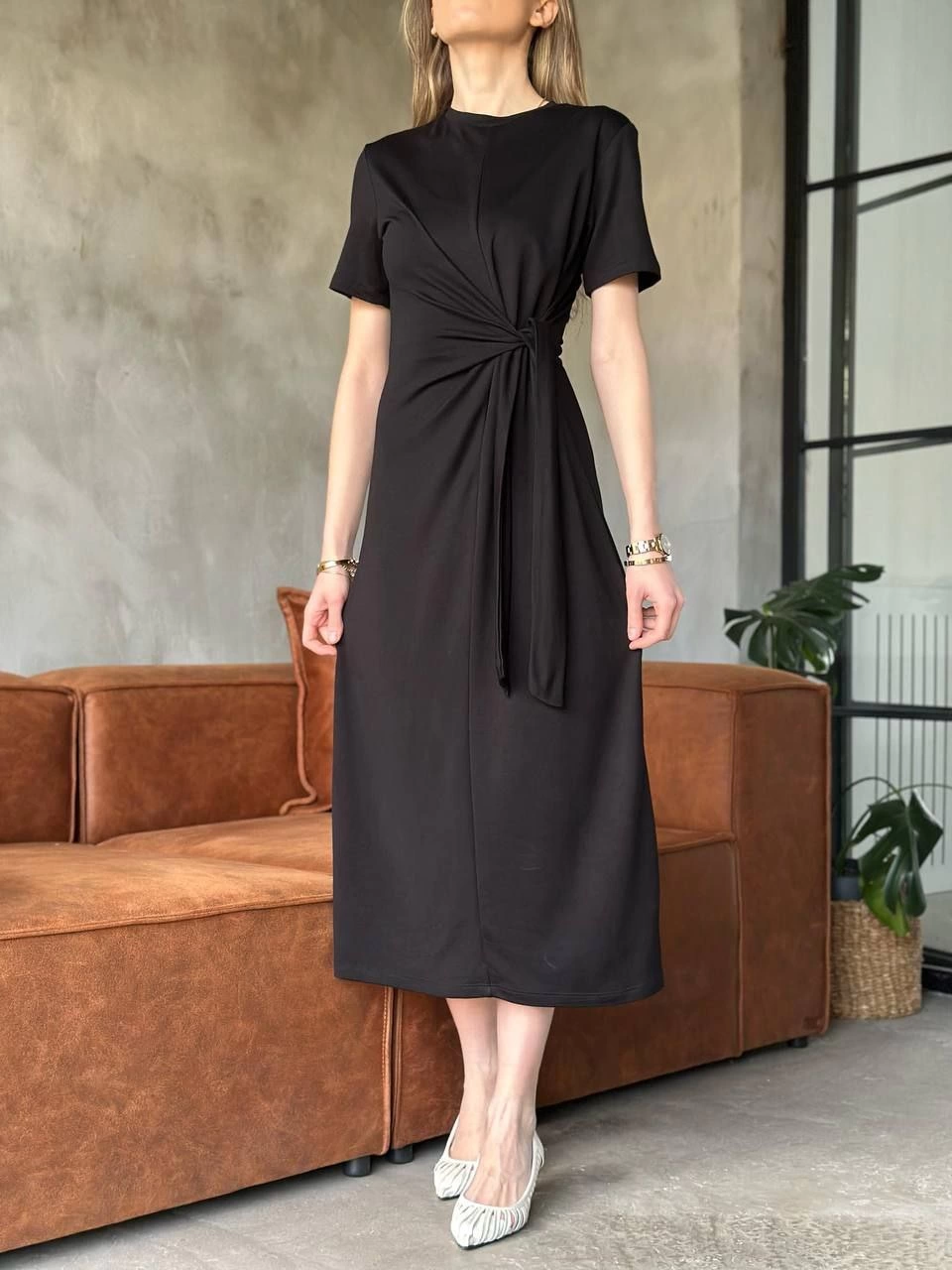 Venlora Osy Modal Yumuşak Dokulu Kumaş Yandan Bağlamalı Elbise - Siyah